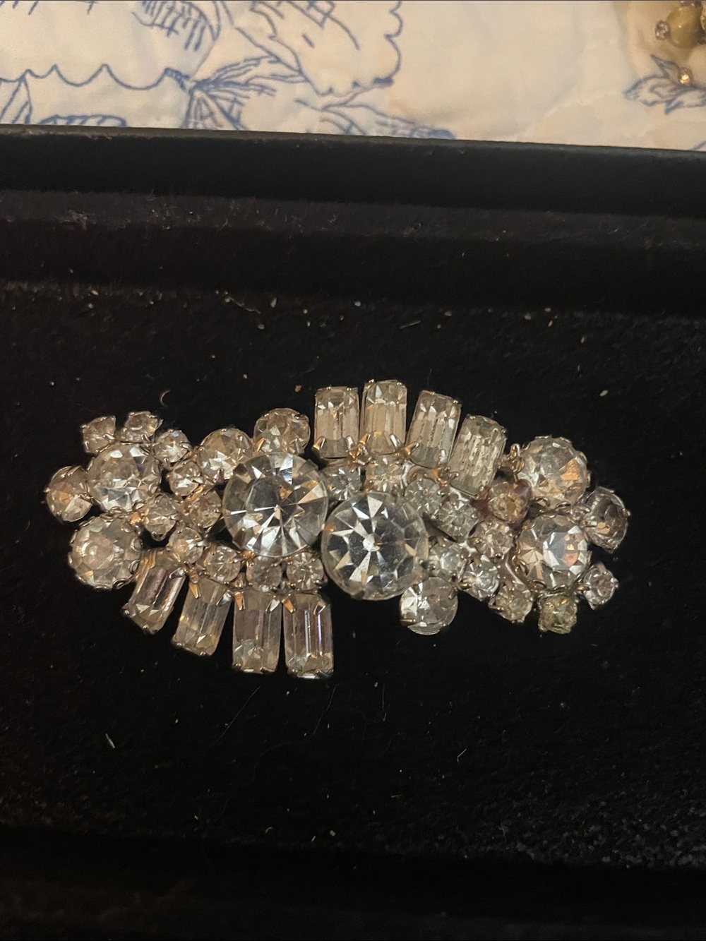 Crystal Rhinestone Brooch Pin - Sparkling Clear Stones